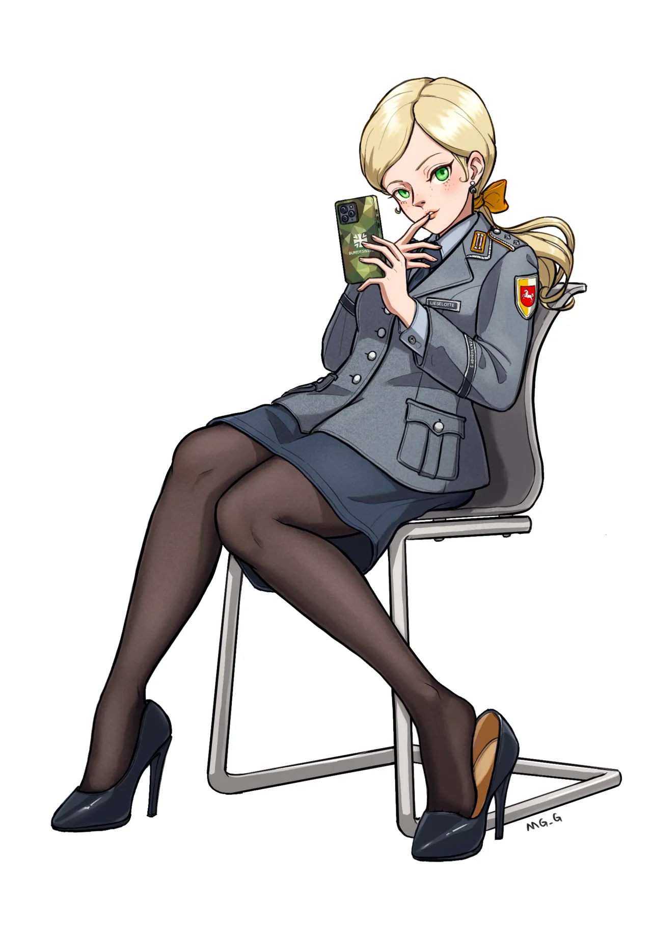 军装少女 - page32